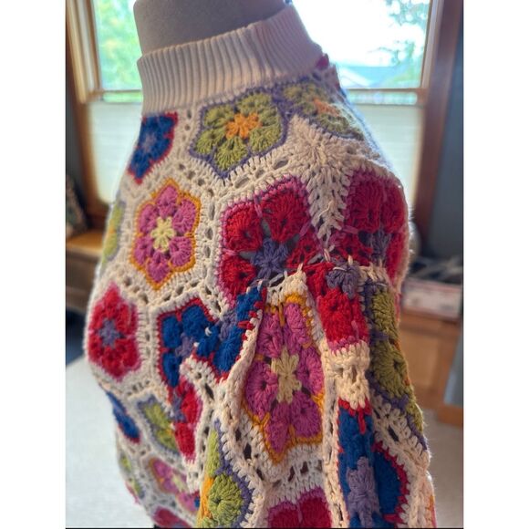 RARE- Farm Rio Handmade Crochet Sweater – Size Small –NWOT - Picture 14 of 16
